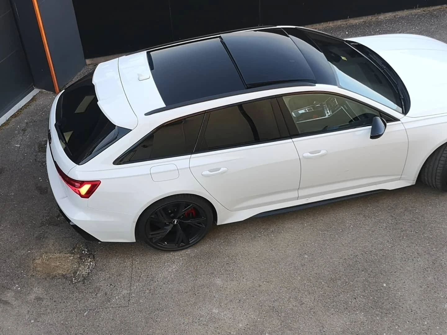 AUDI RS6 — photo 6