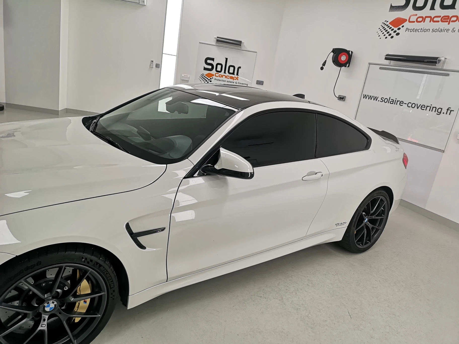 BMW M4 CS — photo 1