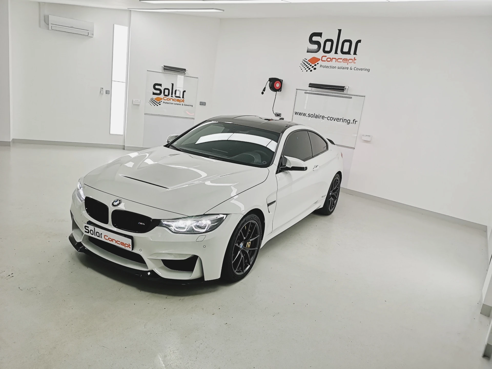 BMW M4 CS