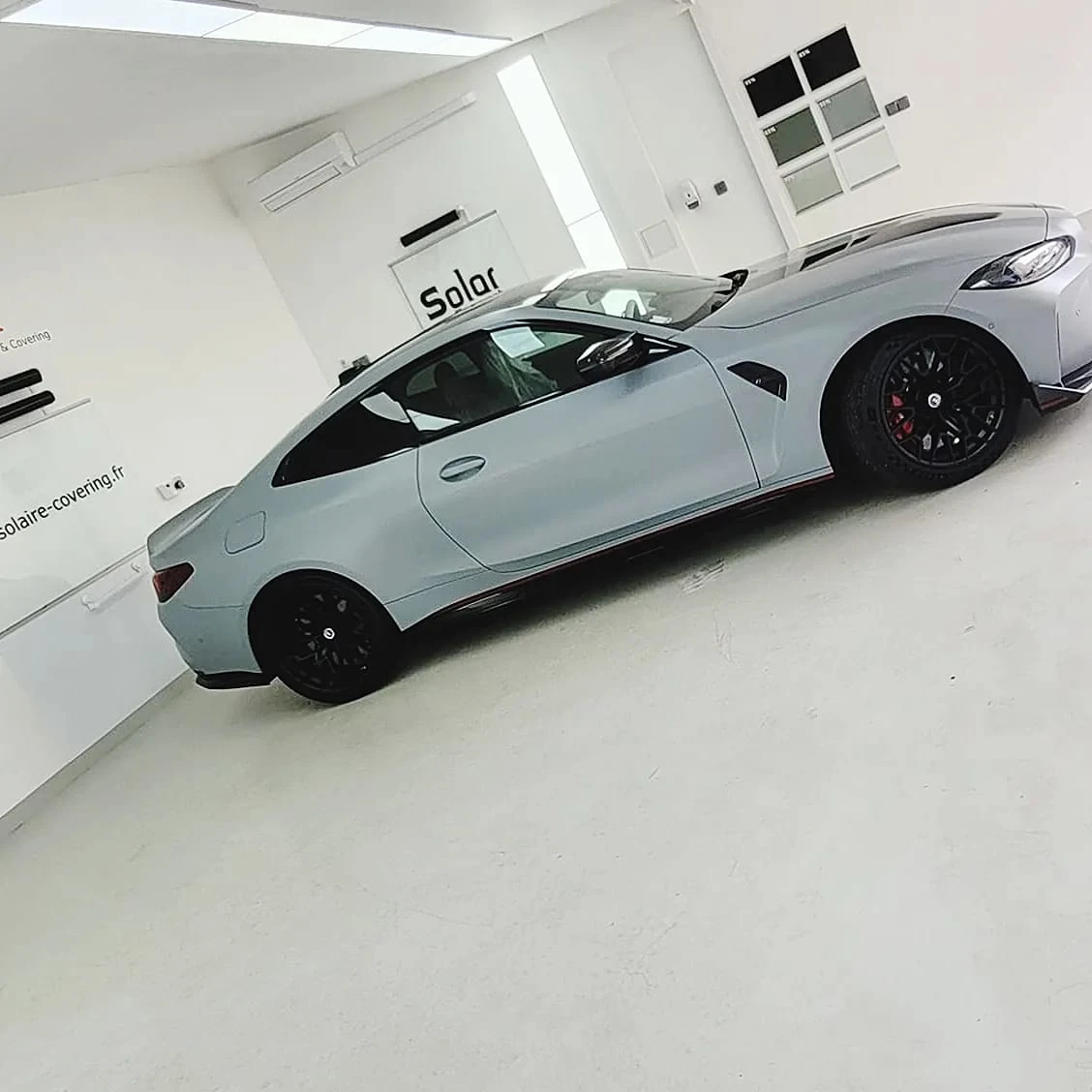 BMW M4 CSL — photo 9
