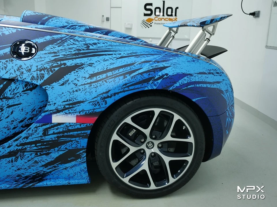 BUGATTI VEYRON ROADSTER GRAND SPORT VITESSE — photo 3
