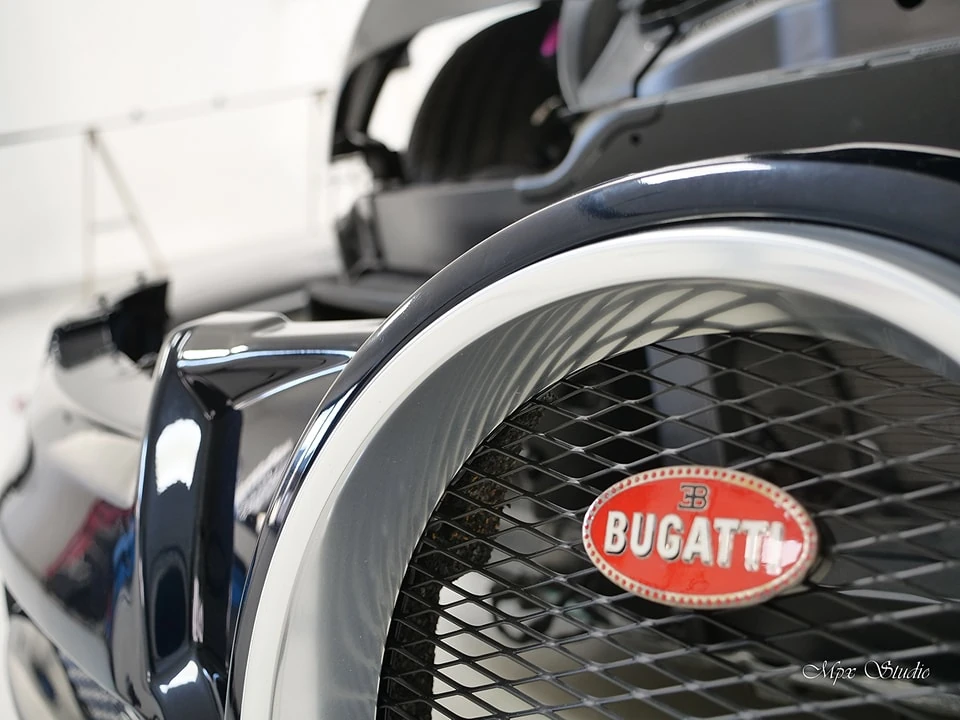 BUGATTI VEYRON ROADSTER GRAND SPORT VITESSE — photo 10