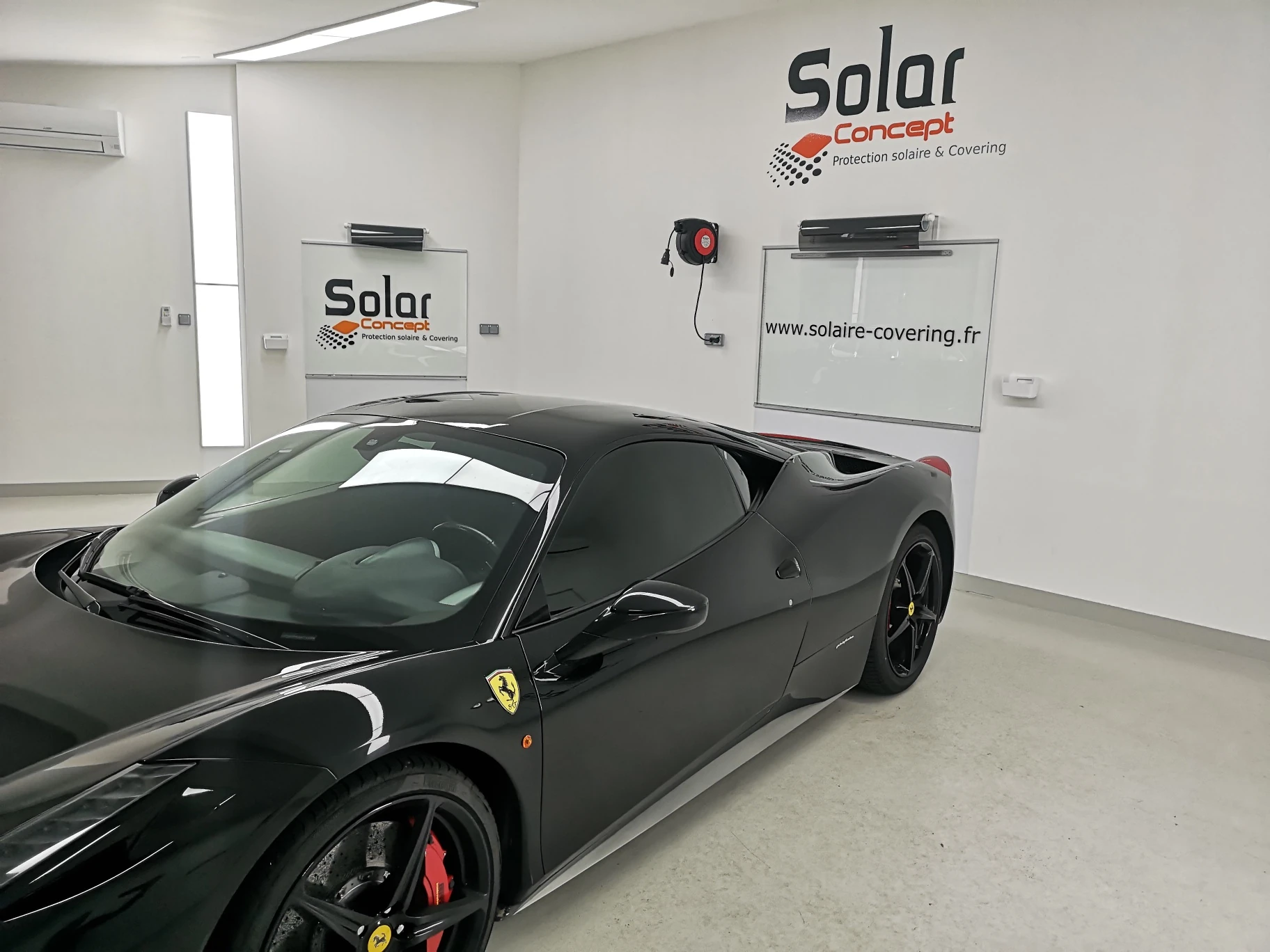 FERRARI 458 ITALIA — photo 5