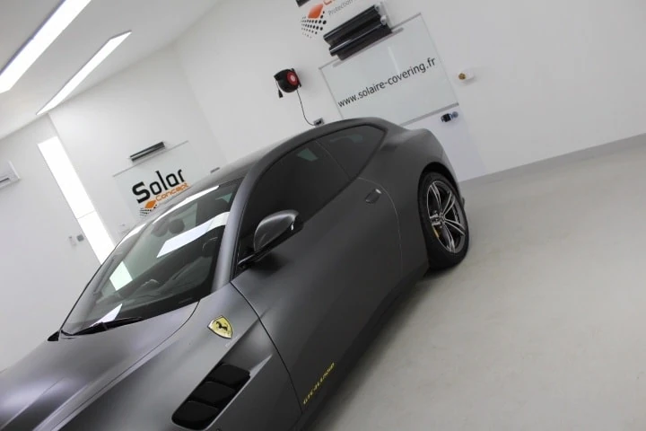 FERRARI GTC4 LUSSO — photo 1