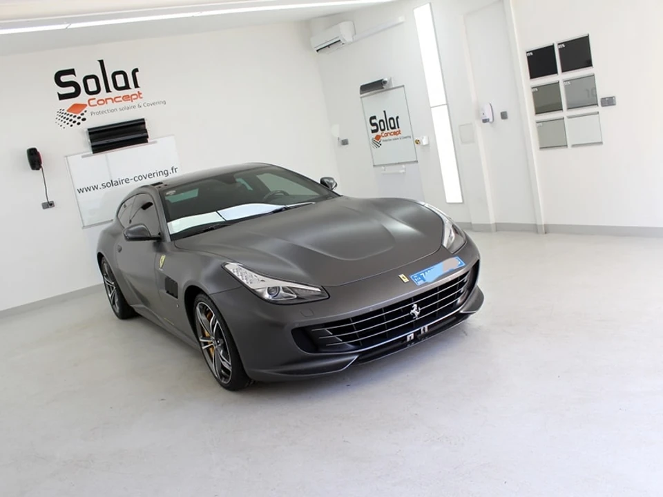FERRARI GTC4 LUSSO