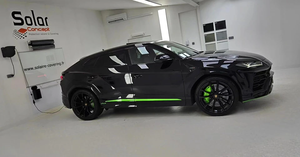 LAMBORGHINI URUS NOIR — photo 2