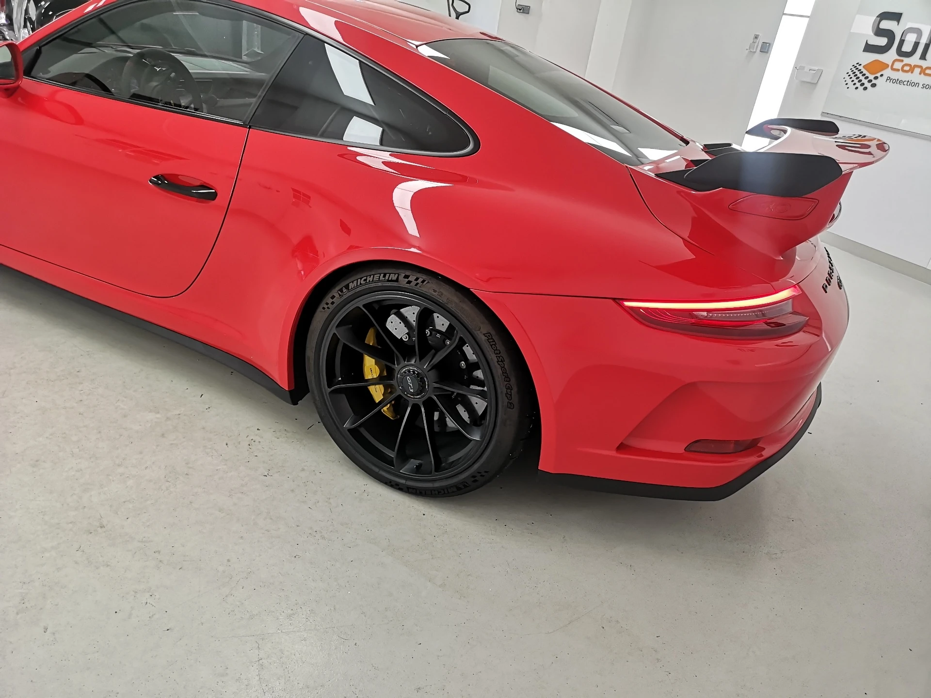 PORSCHE 991 GT3 — photo 5