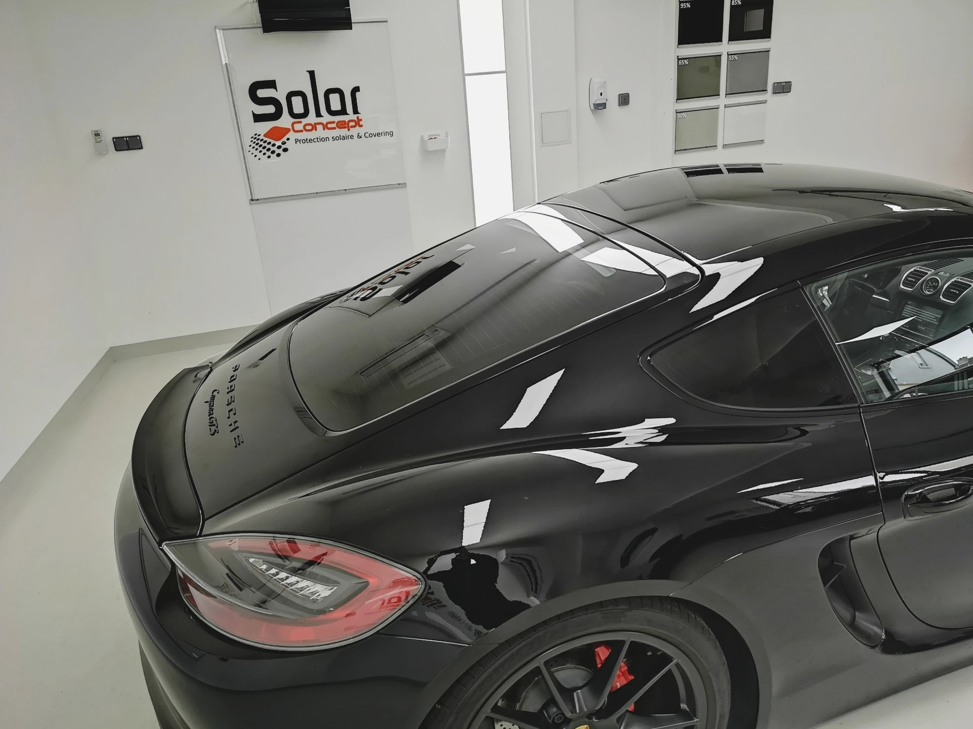 PORSCHE CAYMAN GTS — photo 2